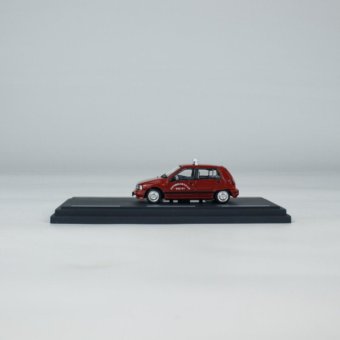 BM Creations 1:64 Daihasui Charade Beijing Taxi HEC 64B0445