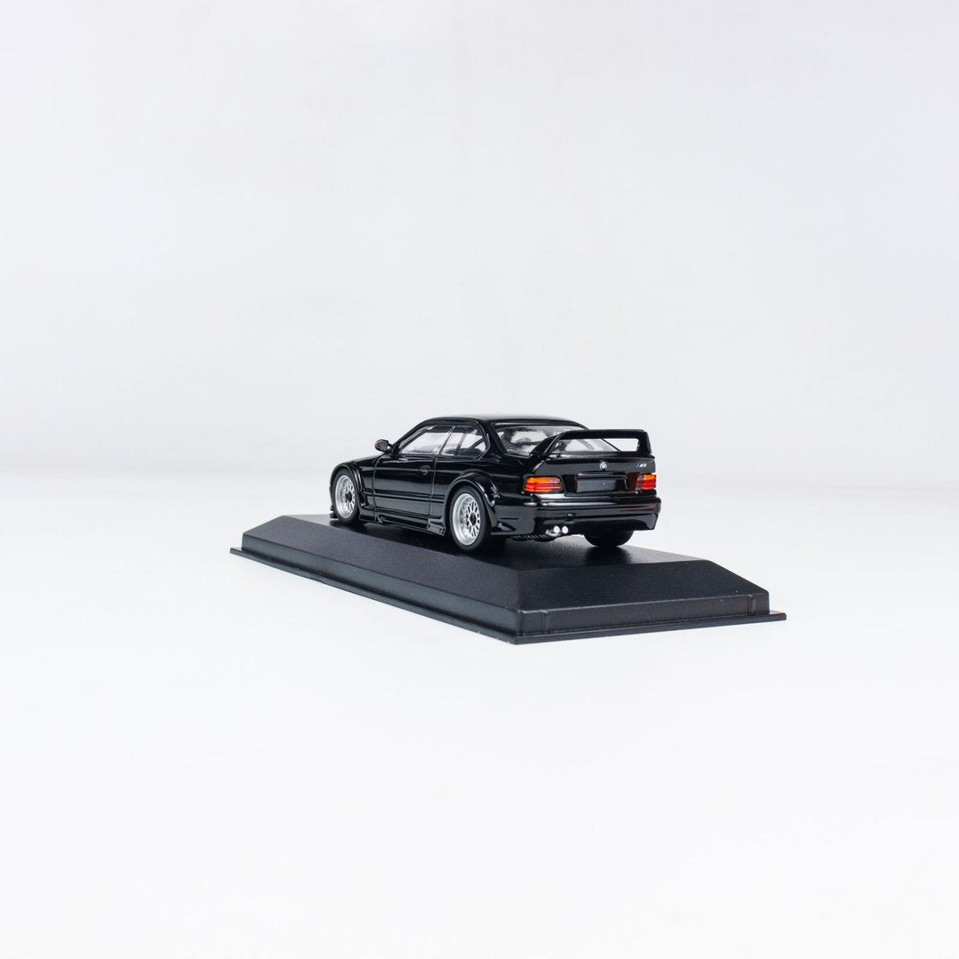 MINICHAMPS 1:43 BMW M3 E36 GTR - 1993 - BLACK 940023380