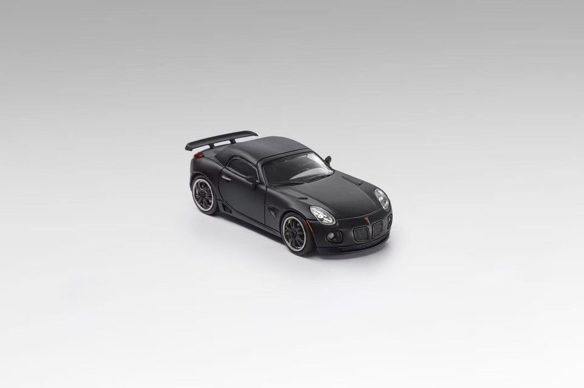 [Preorder] MK Miniatures 1:64 Solstice GXP Club Racer Pontiac Winter Solstice/Solstice (2 Colours)
