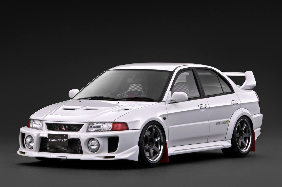 [Preorder] Ignition Model 1:18 Mitsubishi LANCER EVOLUTION V (CP9A) White IG4017