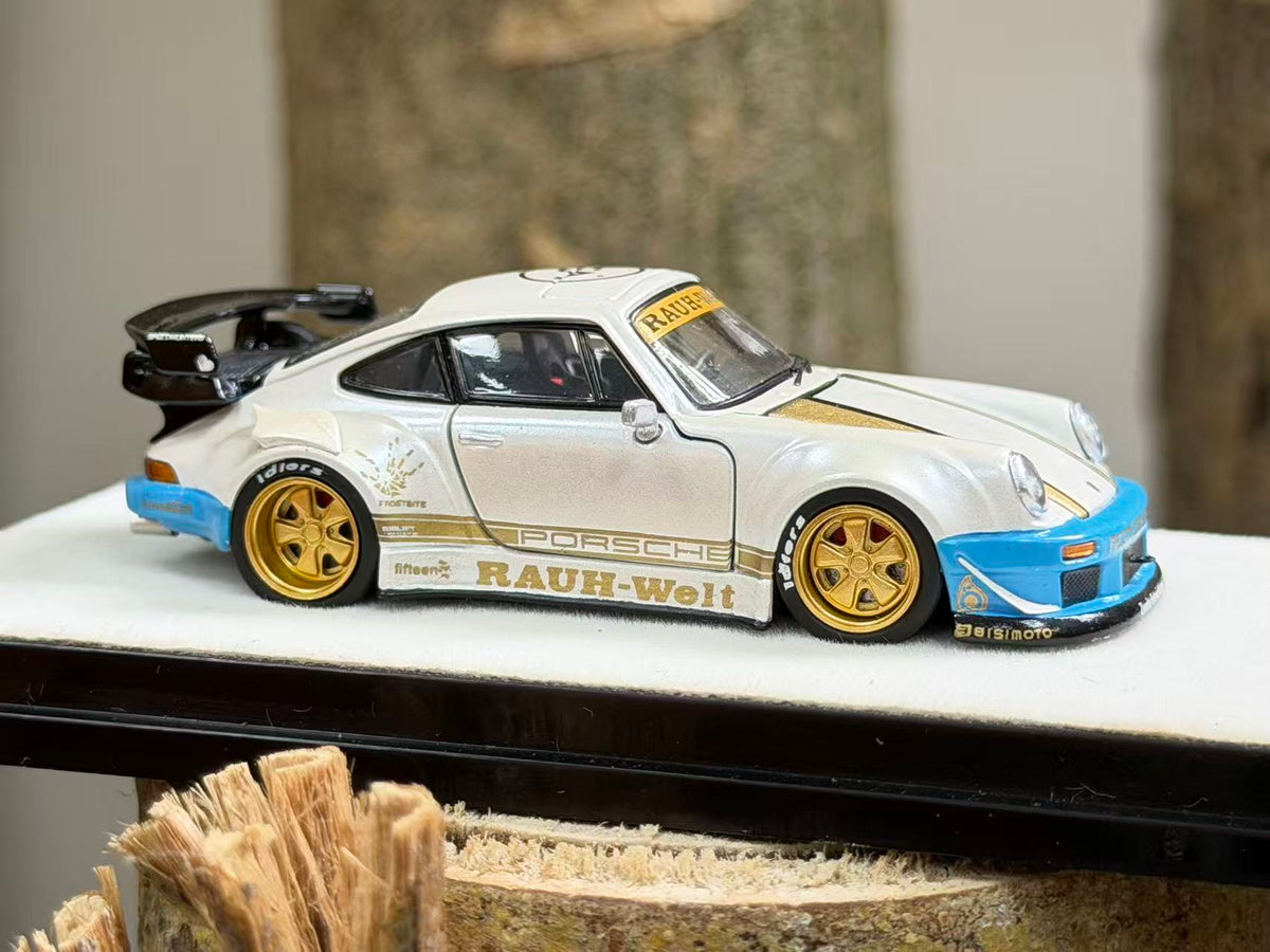 [Preorder] PGM 1:64 Porsche RWB 930 White pgm-640211  (2 Versions)