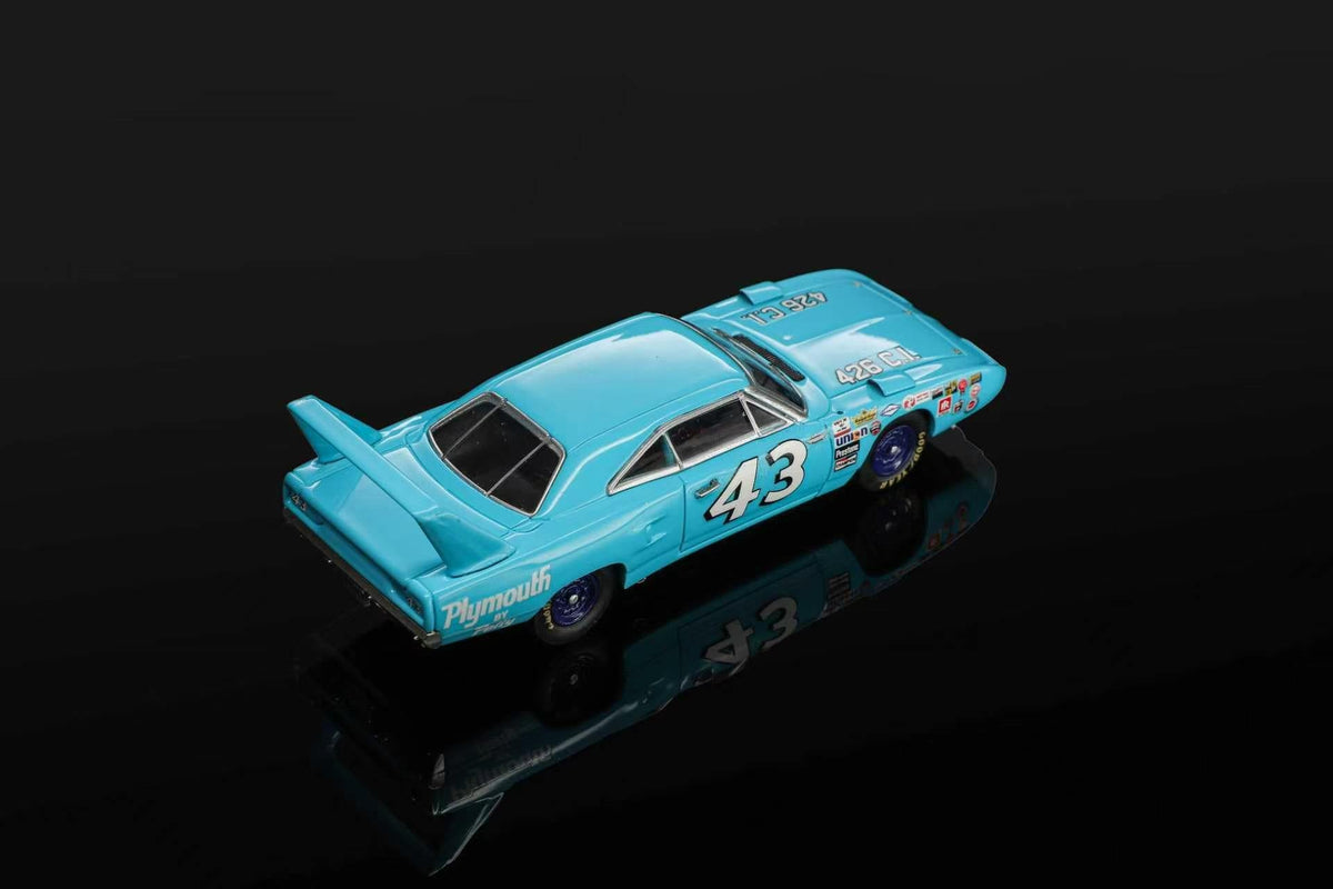 [Preorder] Mirage 1:64 Plymouth Superbird (4 Colours)
