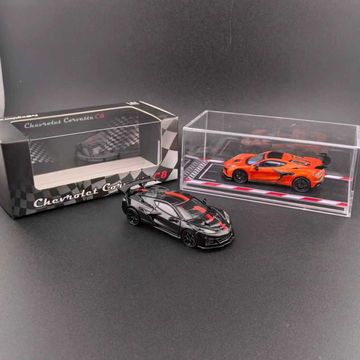Fine works64 1:64 Chevrolet Corvette C8 ZR1 (2 Colours)