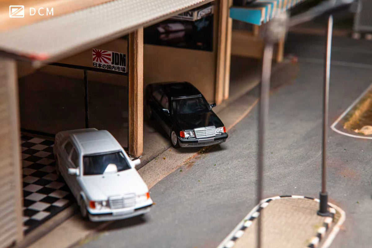 [Preorder] DCM 1:64 Mercedes Benz W124 500E (3 Colours)