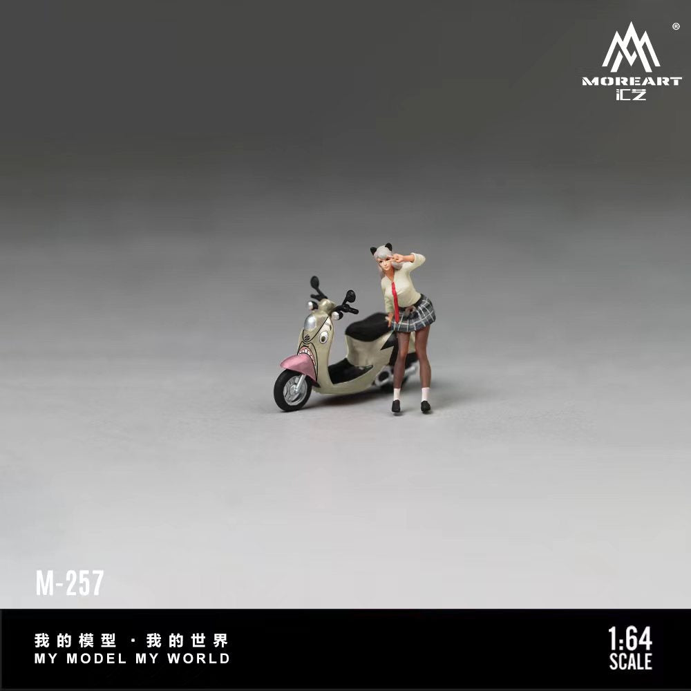 [Preorder] MoreArt 1:64 Ghost Face Motorcycle Playful Girl Figure Set MO222257