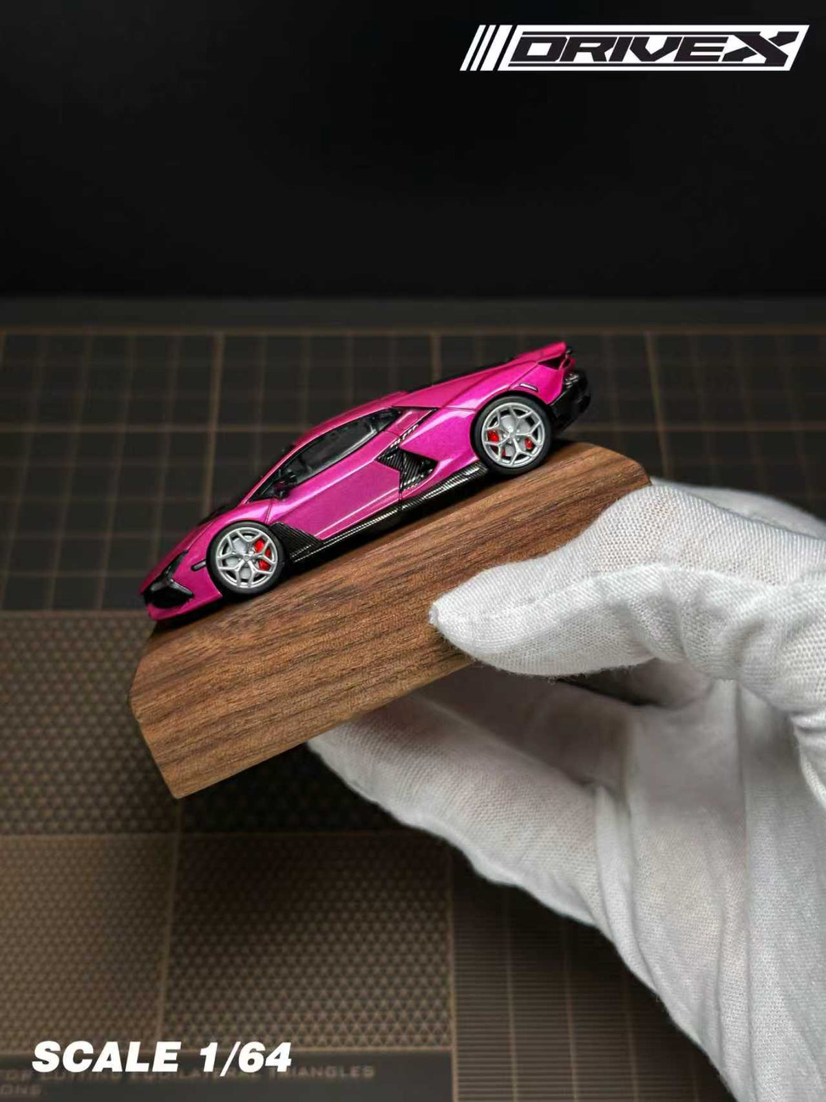 Drive X 1:64 Lamborghini Revuelto Hanging Card Board (7 Colours)