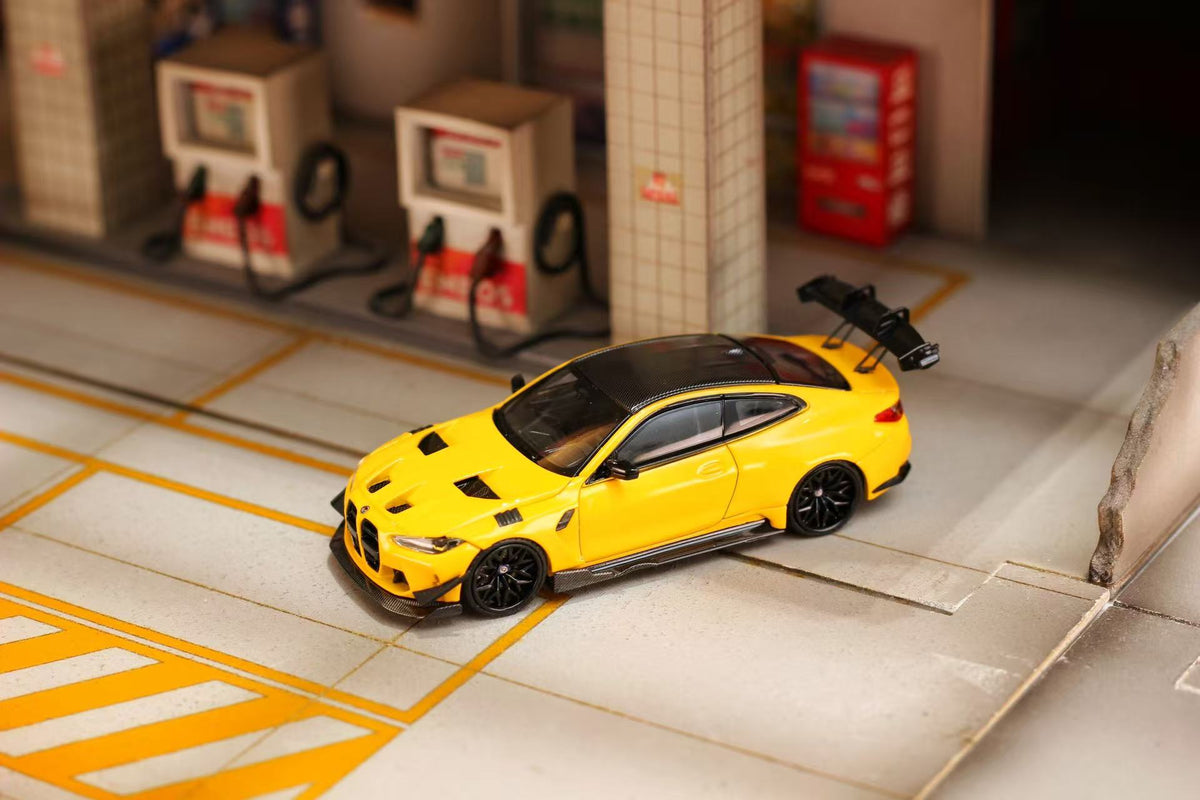 [Preorder] Street Weapon 1:64 BMW G82 M4 Widebody Yellow