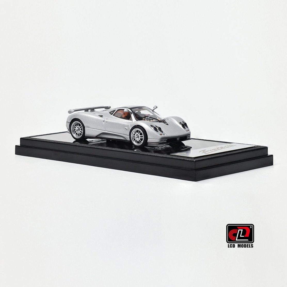 LCD 1:64 Pagani Zonda C12 LCD64044-SI