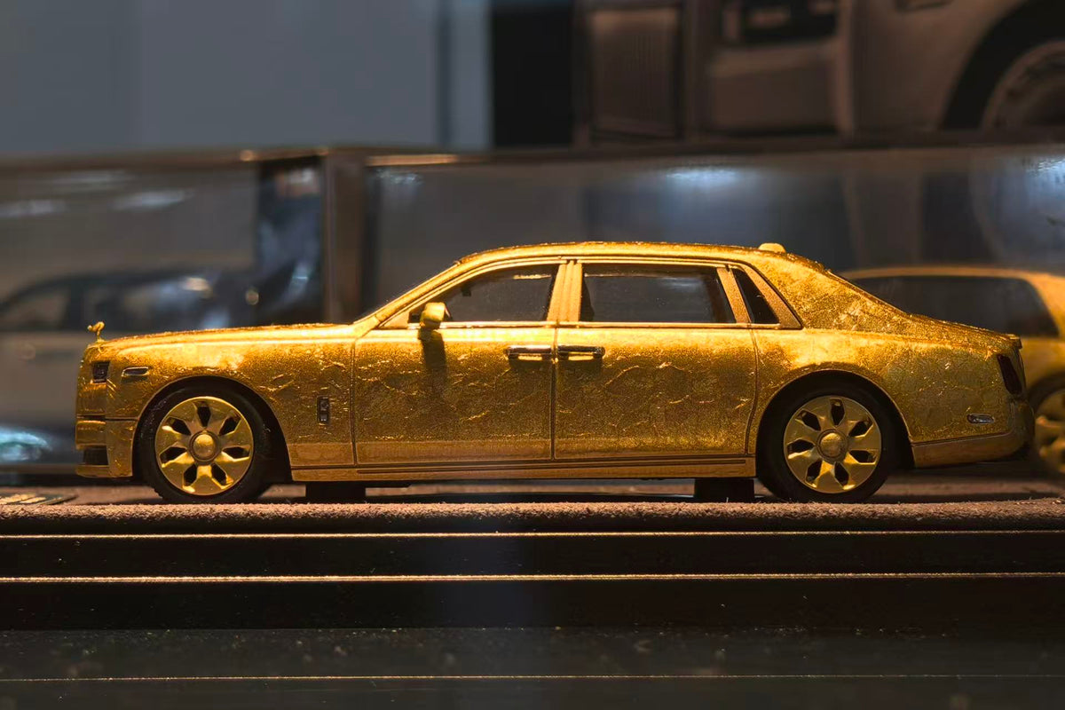 [Preorder] BANANA 1:64 Phantom EWB Version