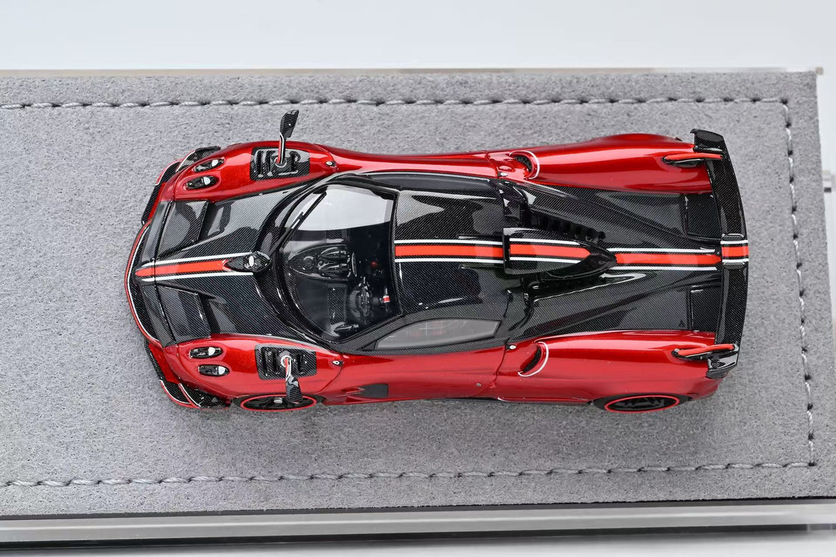 DMH 1:64 Pagani Huayra Roadster (5 Colours)