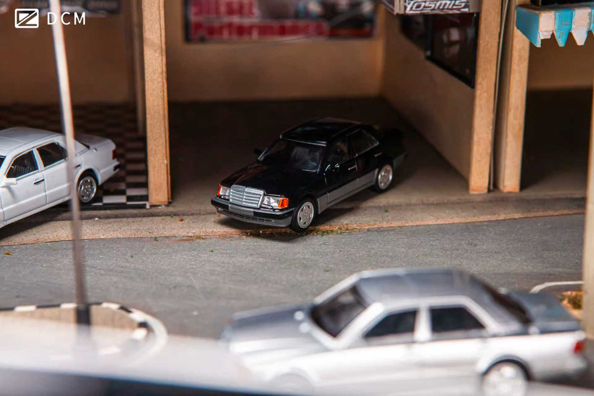 [Preorder] DCM 1:64 Mercedes Benz W124 500E (3 Colours)