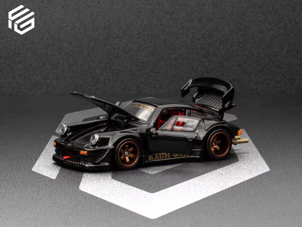 [Preorder] FG 1:64 RWB 930 Black