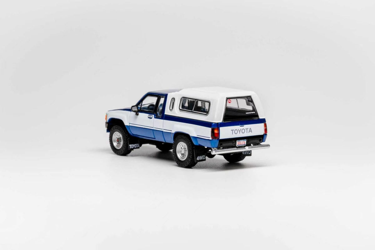 GCD 1:64 Toyota Hilux SR5 XTRA Cab 1985 (LHD) (3 Colours) KS-087-641/ KS-087-642/ KS-087-643