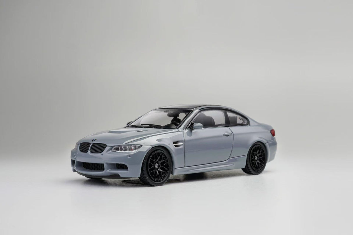 Fine Model 1:64 BMW M3 E92 (2 Colours)