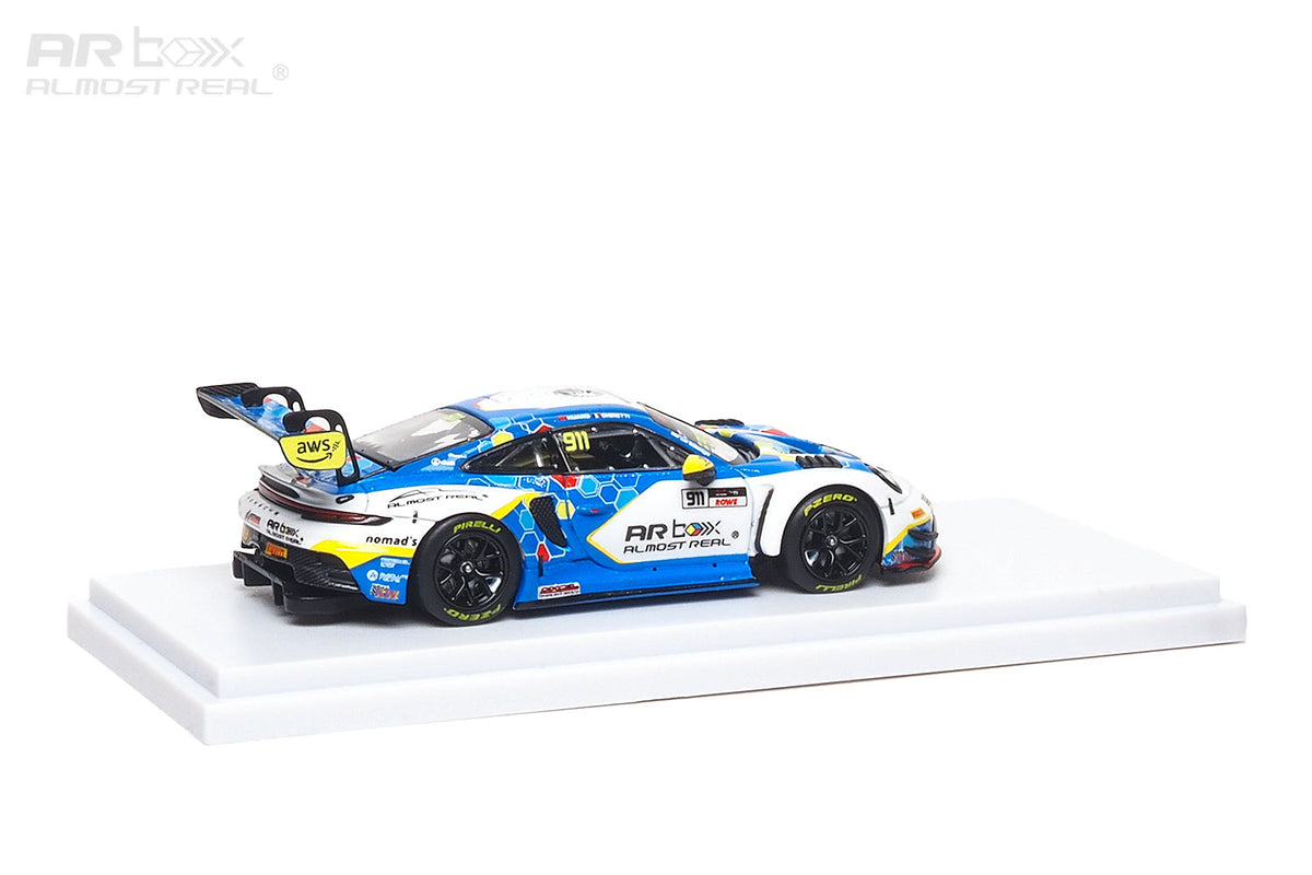 AR Box 1:64 Porsche 911 GT3 R - 2026 GT World Challenge Asia Sepang #911 Presentation Car 640004001