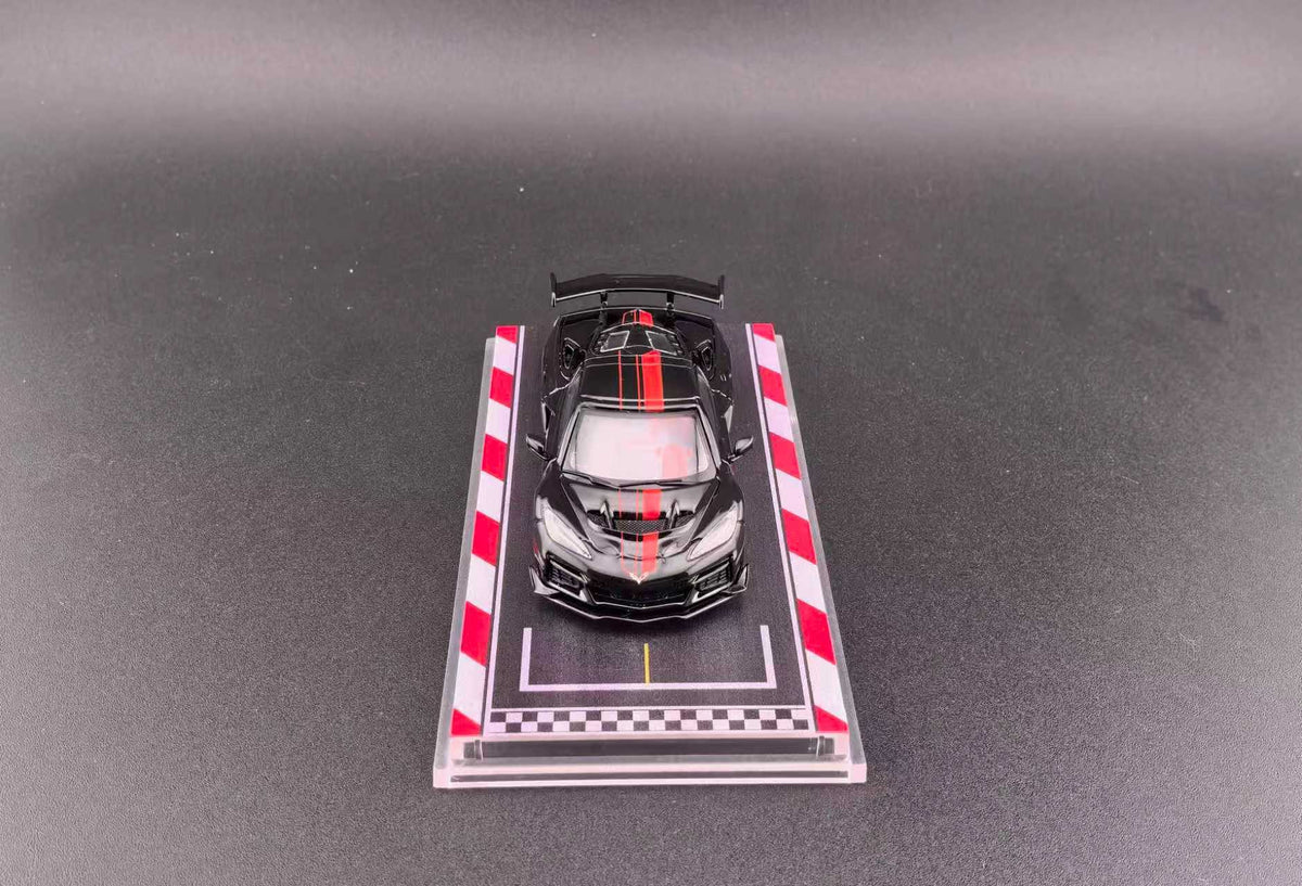 Fine works64 1:64 Chevrolet Corvette C8 ZR1 (2 Colours)