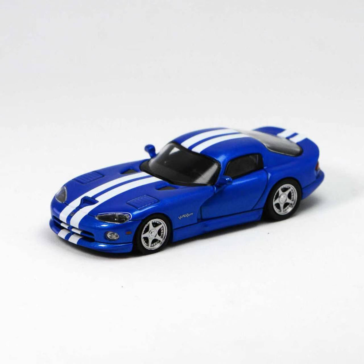 [Preorder] GFCC 1:64 Viper GTS Blue & White Stripes