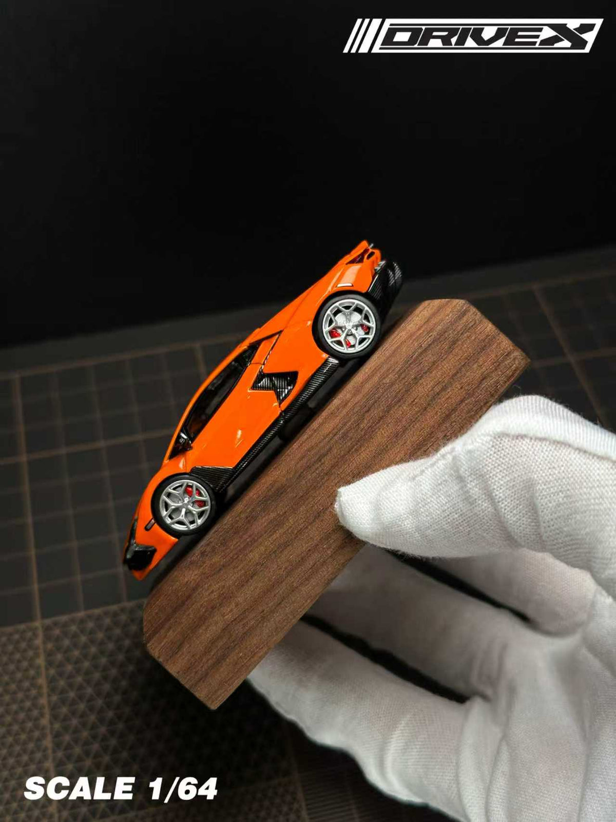Drive X 1:64 Lamborghini Revuelto Hanging Card Board (7 Colours)