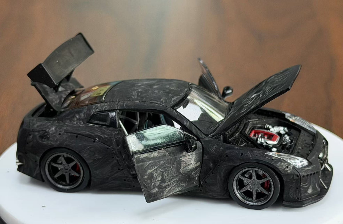[Preorder] PGM 1:64 GTR R35 Black Full Carbon PG-02001