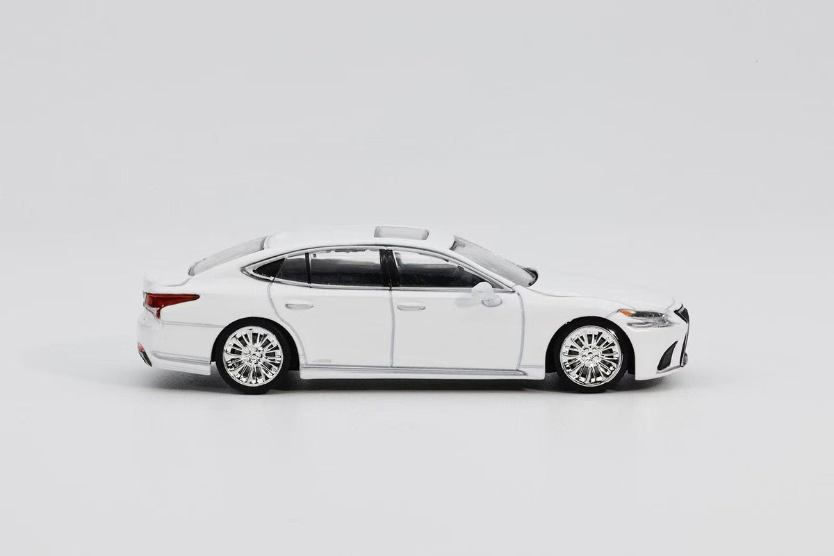 GCD x ENCHERY 1:64 Lexus LS500h LHD (2 Colours) GE-004-17/GE-004-18