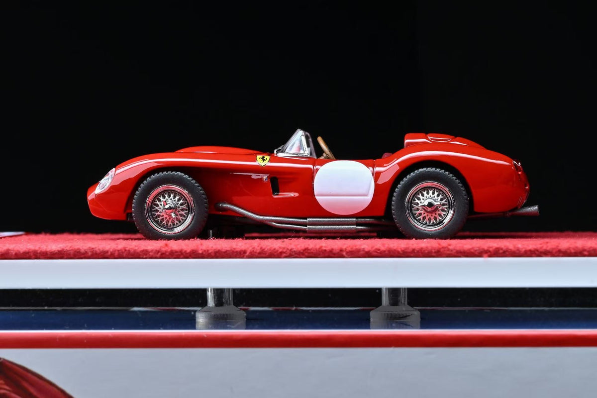 [Preorder] GFCC 1:64 Ferrari 250 TR Charles Leclerc wedding car