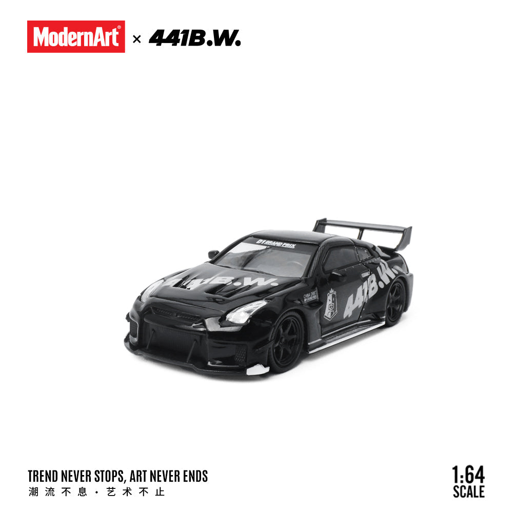 ModernArt 1:64 Nissan GTR35 & Mercedes Actros Truck set (2 Versions) MD641530/MD641531