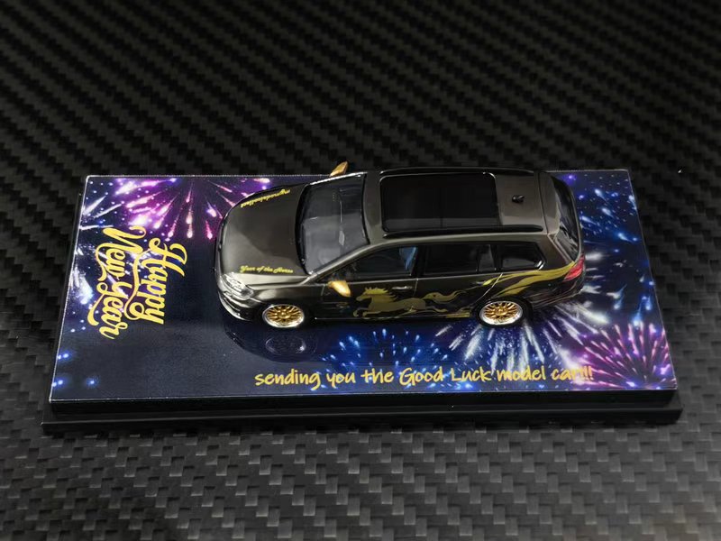 [Preorder] Model Collect 1:64 Volkswagen Golf Mk7 MC640025A