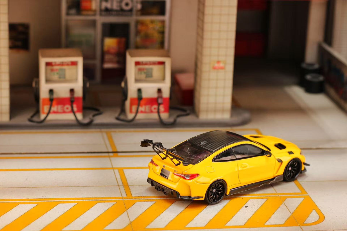 [Preorder] Street Weapon 1:64 BMW G82 M4 Widebody Yellow