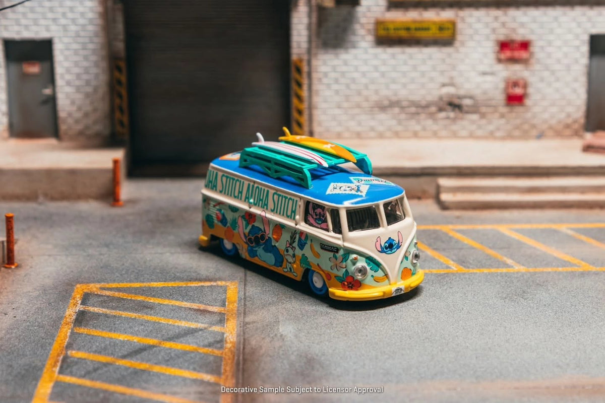 [Preorder] Tarmac Works 1:64 Volkswagen Type II (T1) Panel Van Lilo & Stitch T64S-005-LS