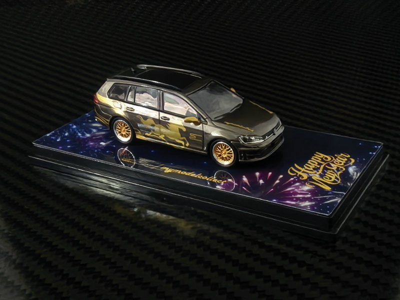 [Preorder] Model Collect 1:64 Volkswagen Golf Mk7 MC640025A