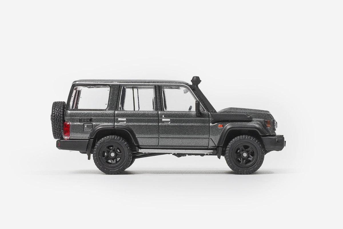 GCD 1:64 Toyota LC70 (5 Colour)