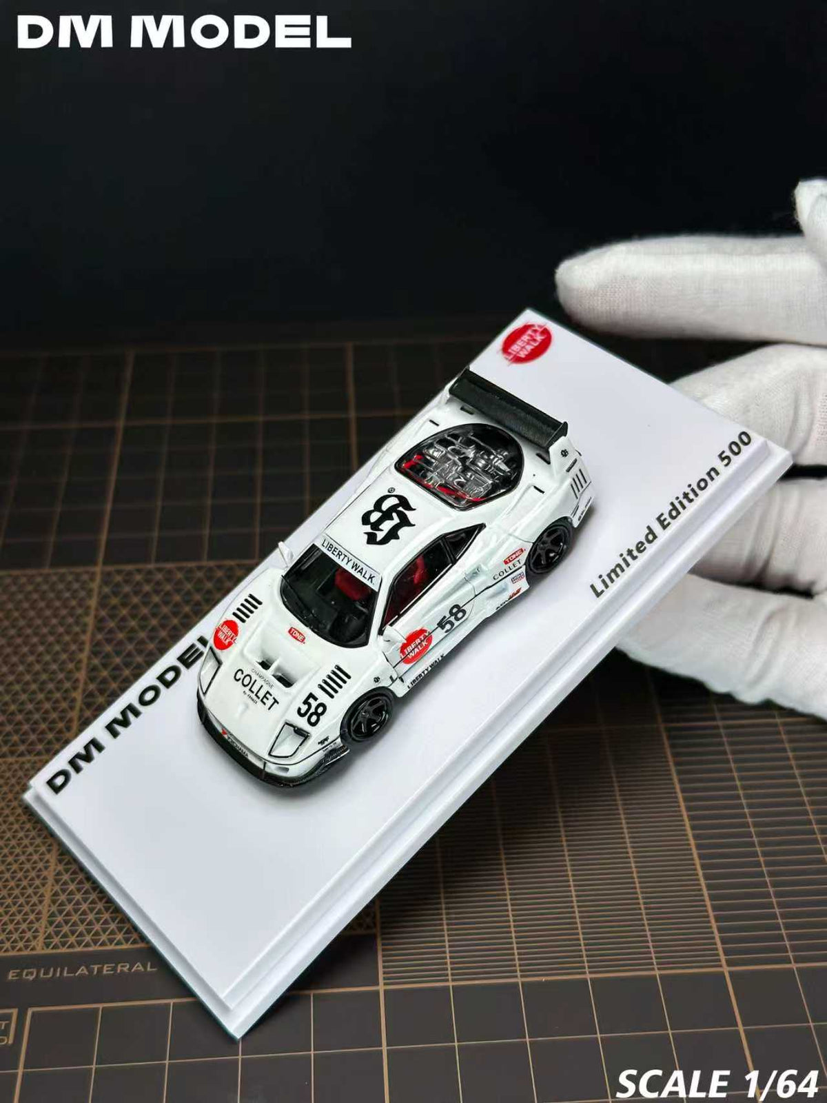 [Preorder] DM Model 1:64 LBWK Ferrari F40 White (2 Versions)