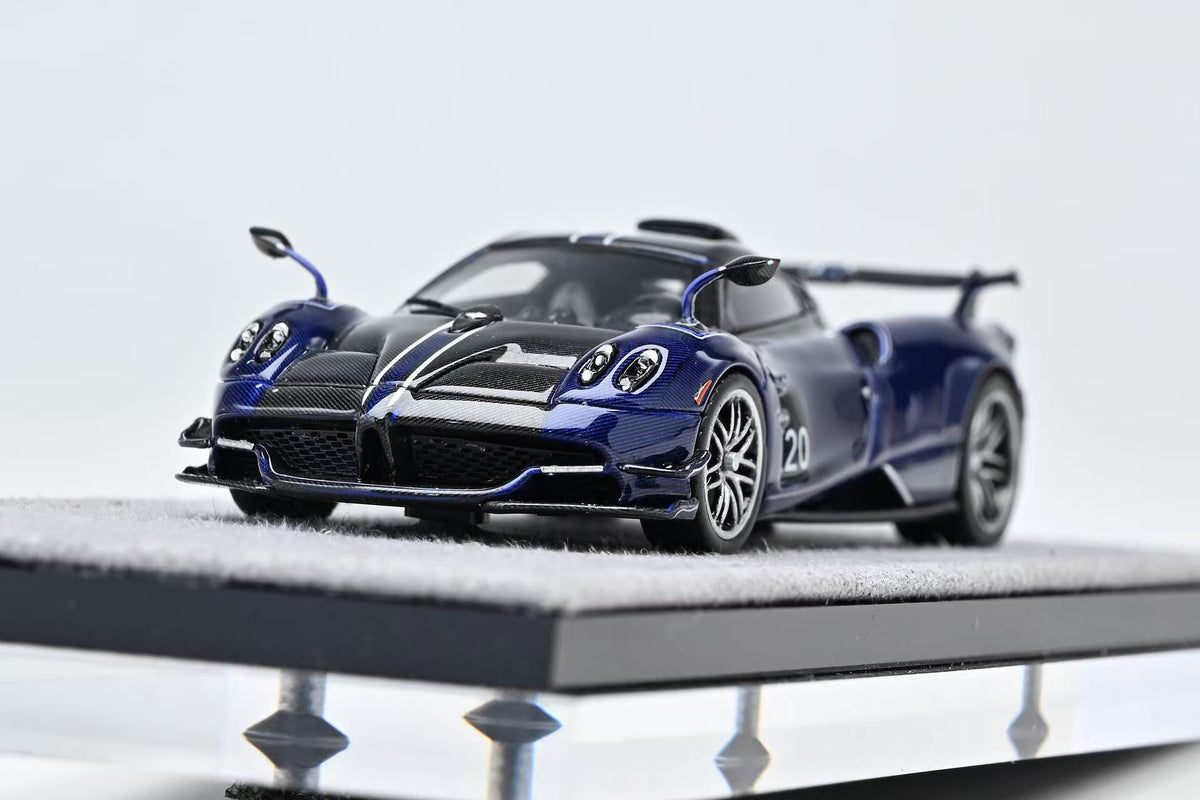 DMH 1:64 Pagani Huayra Roadster (5 Colours)