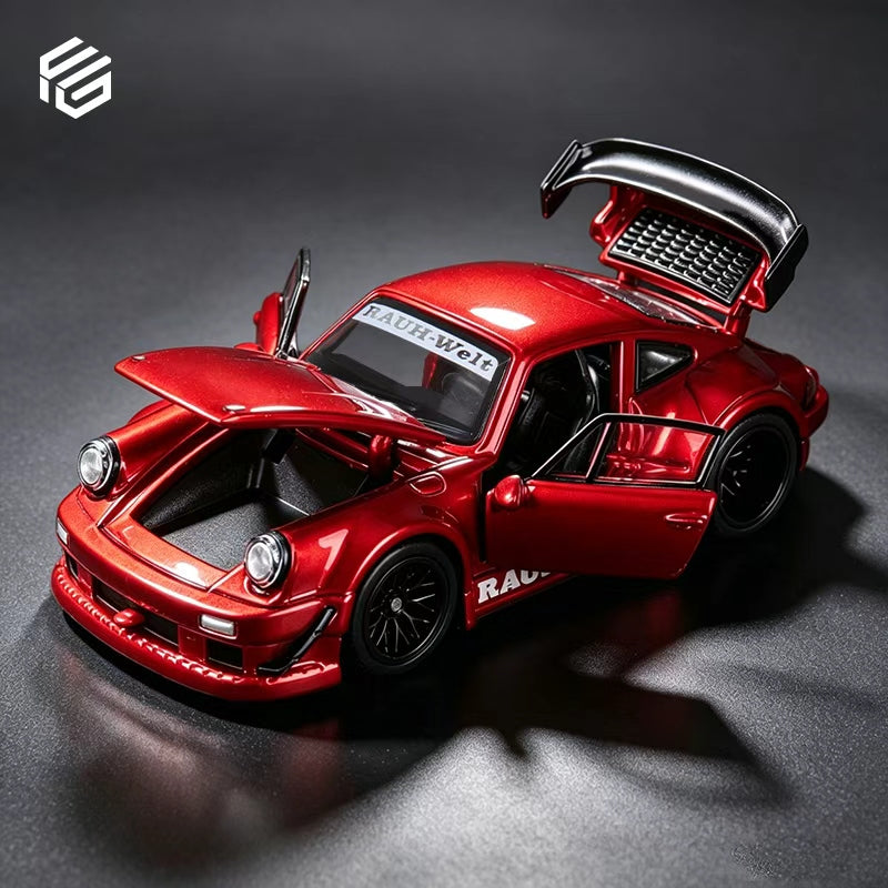 [Preorder] FG 1:64 RWB 930 Red 640003-05