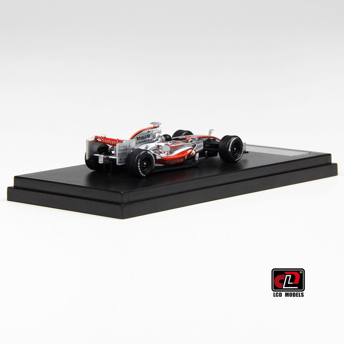 LCD 1:64 McLaren MP4-23 Silver LCD64040-SI