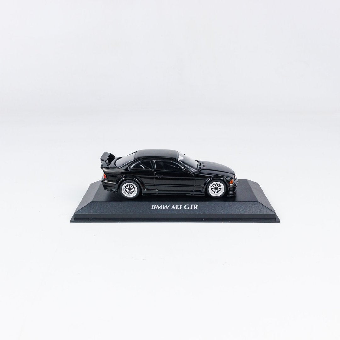 MINICHAMPS 1:43 BMW M3 E36 GTR - 1993 - BLACK 940023380