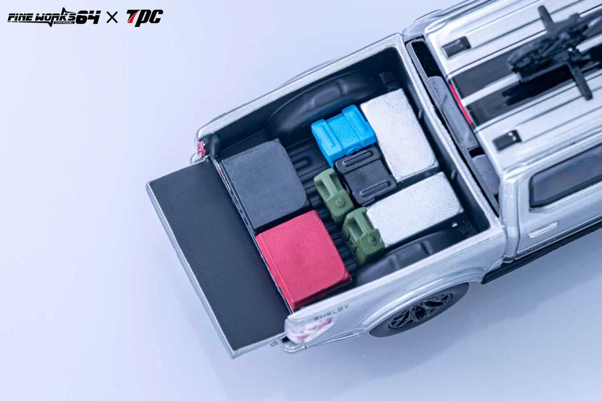 Fine works64 X TPC 1:64 Ford Shelby Pickup F150 (2 Colours)