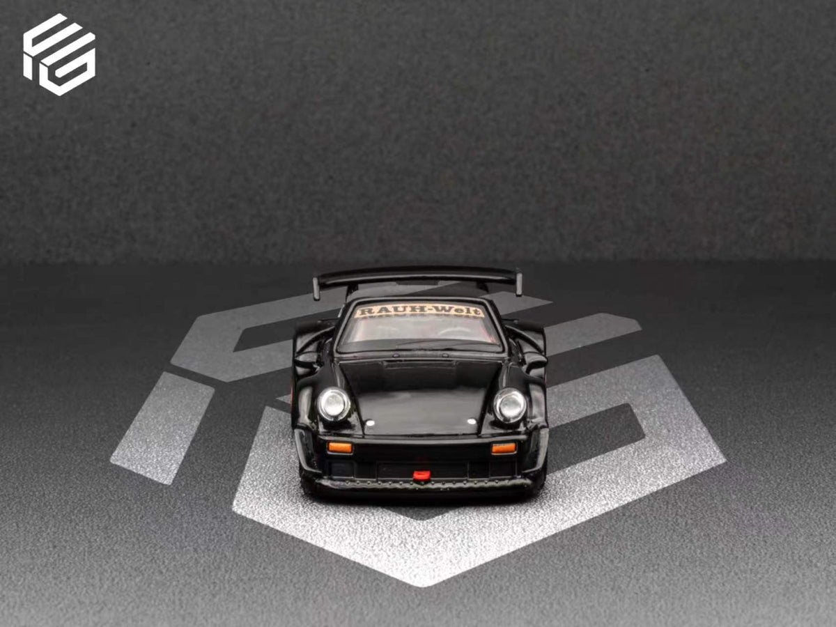[Preorder] FG 1:64 RWB 930 Black