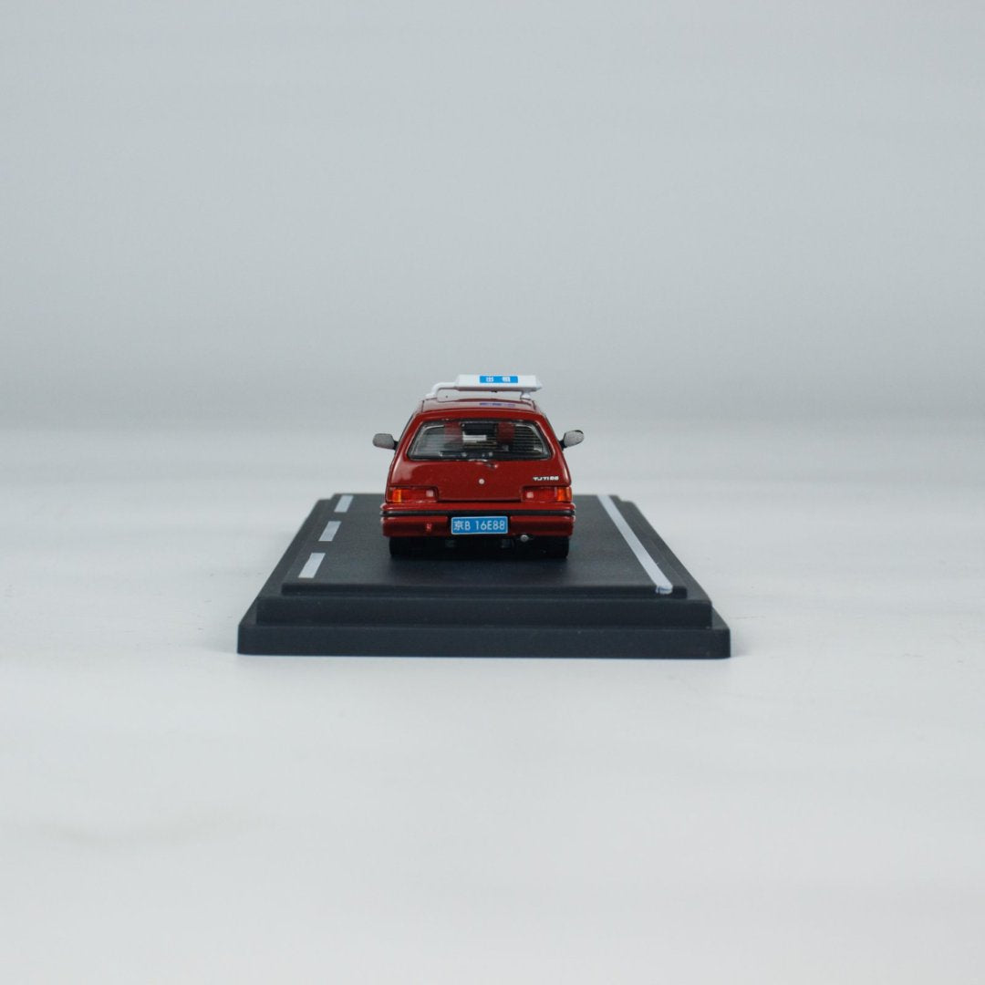BM Creations 1:64 Daihasui Charade Beijing Taxi HEC 64B0445