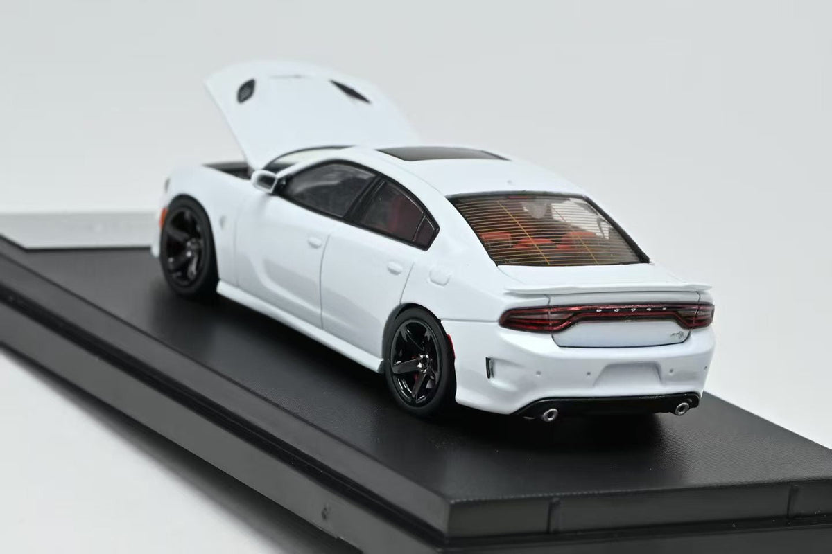 7CM Model 1:64 Dodge Charger SRT Hellcat (2 Colours)