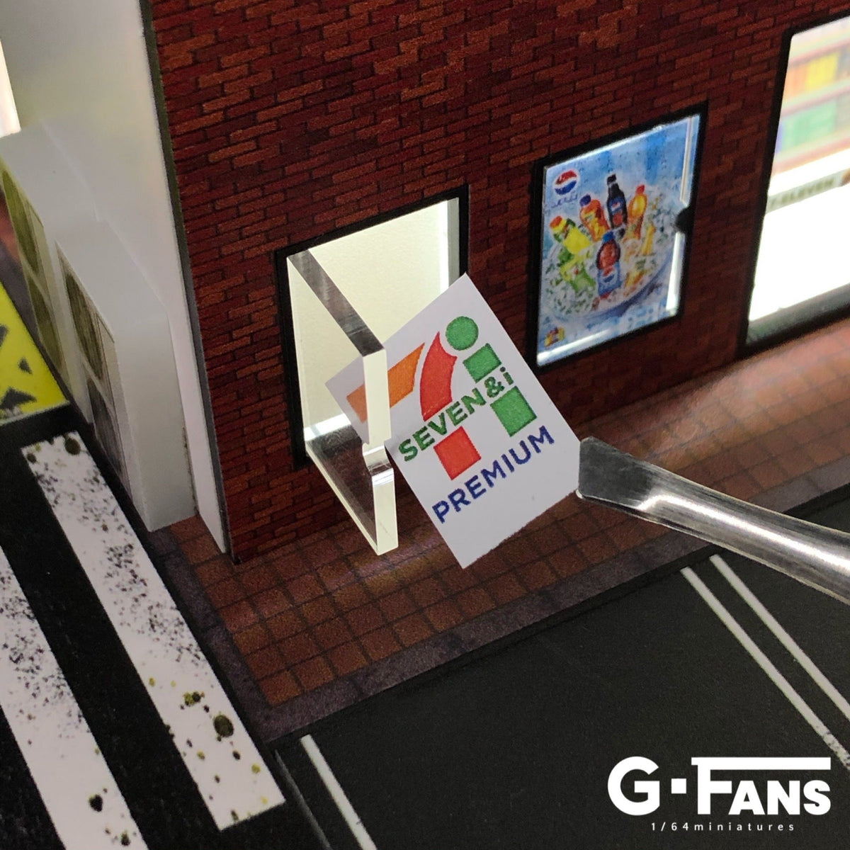 G.Fans 1:64 7-Eleven Diorama 710020