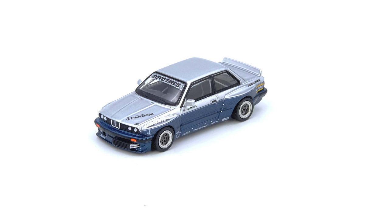 Inno64 1:64 BMW PANDEM E30 M3 Silver/Blue IN64-E30P-SILBLU