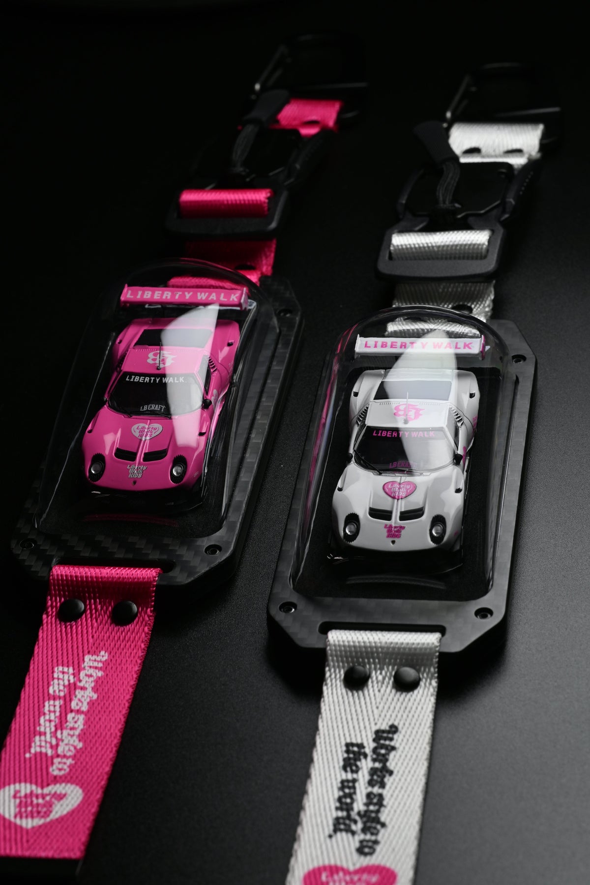 [Preorder] Inno64 X DSTANDS LB-Silhouette WORKS Miura GT  (Chase Car Randomly Inserted) IN64-DSTANS-LB-MUIRA-01
