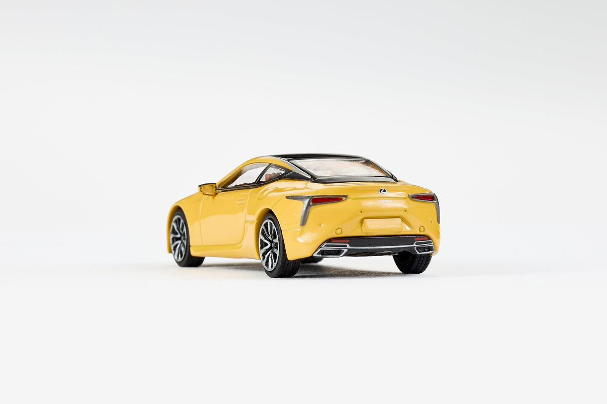 Massdi 1:64 Lexus LC500h 2020 Yellow LEX1208