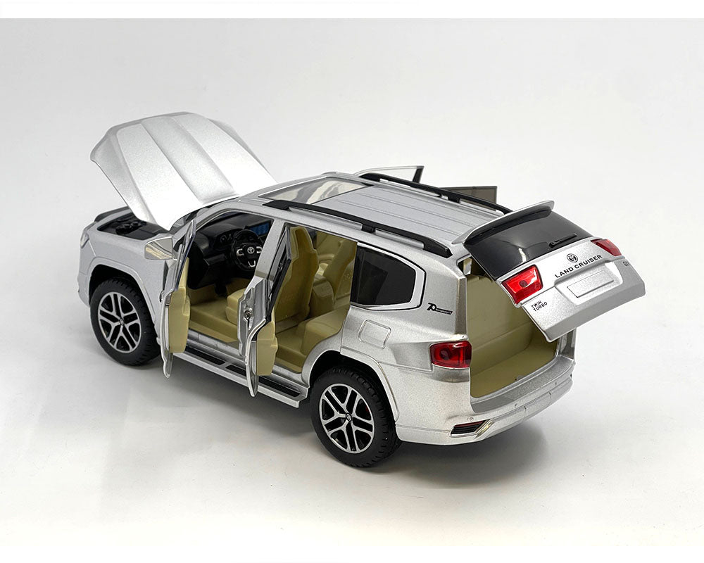 MiJo Exclusives 1:24 Toyota Land Cruiser 2023
