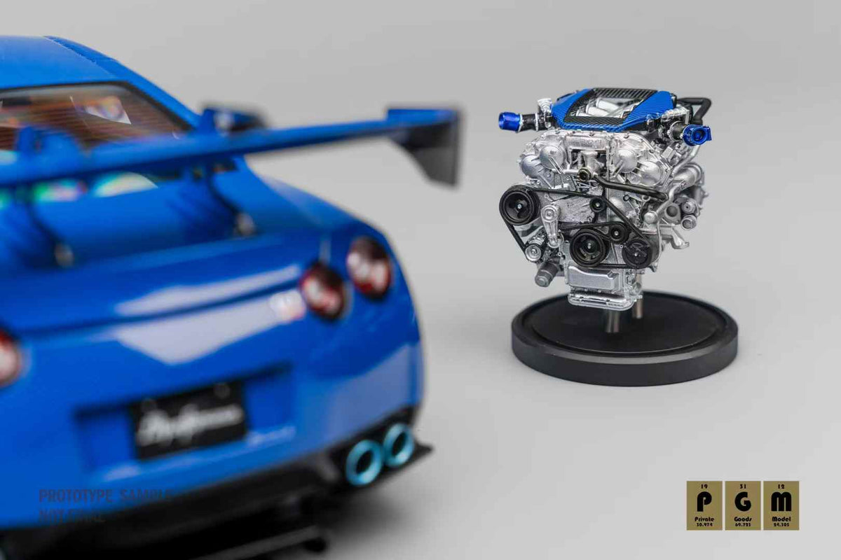 PGM 1:18 LB-WORKS NISSAN GT-R R35 Fully Openable (2 Colours)