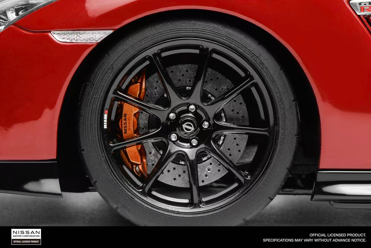 Motorhelix 1:18 Nissan GT-R (R35) Track Edition Engineered by NISMO 2020 (3 Colors)