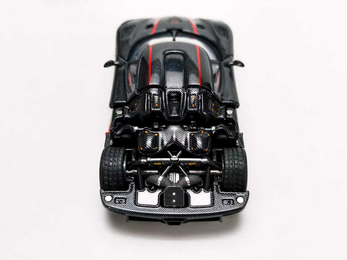 [Preorder] Frontiart 1:64 Koenigsegg Agera RS Carbon with Red Stripes