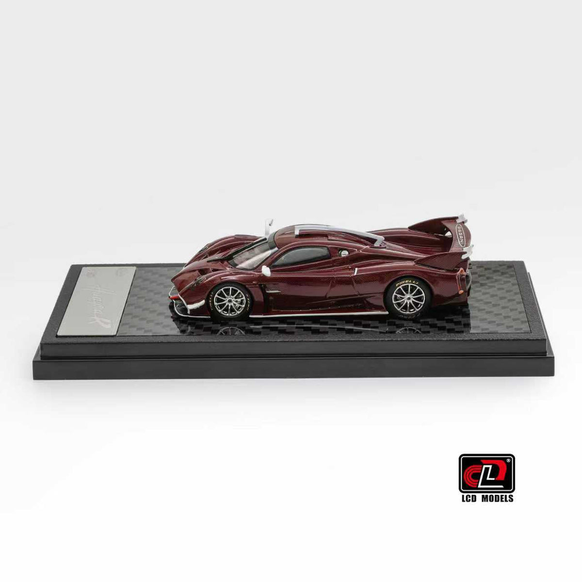 LCD 1:64 Pagani Huayra R Red Carbon LCD64028-CR
