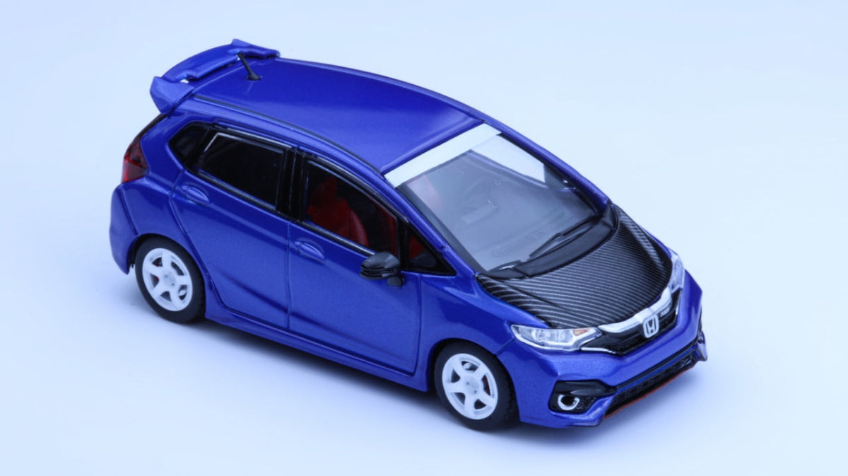 Micro Garage 1:64 Third Generation FIT GK5 RS (14 Colours)